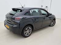 Pogled od pozadi desno