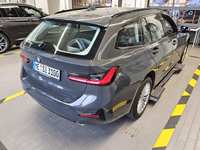 Náhľad zozadu sprava