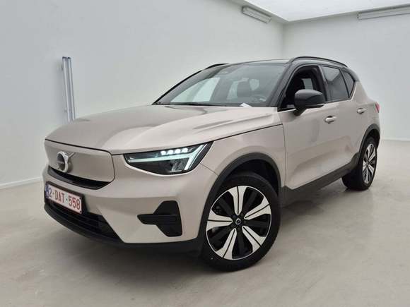 Pogled od napred levo