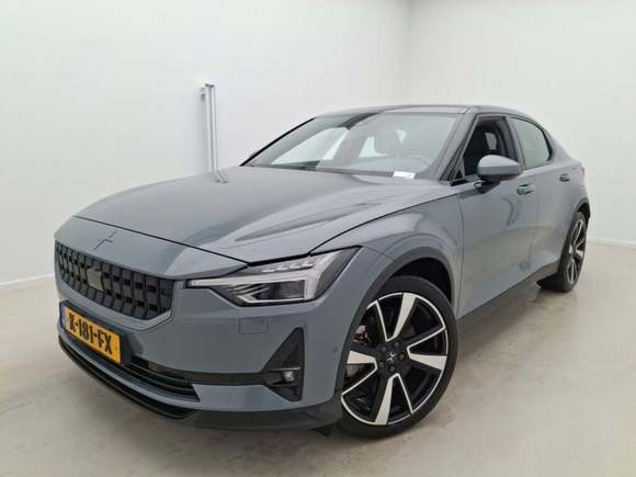 Pogled od napred levo