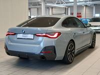 Náhľad zozadu sprava