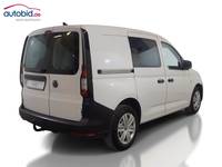 Vaade tagant paremalt