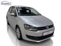 Pogled sprijeda desno