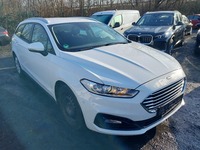 Pogled desno spredaj