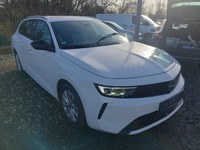 Pogled desno spredaj