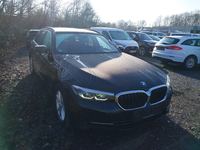 Pogled desno spredaj