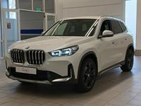 Pogled od napred levo