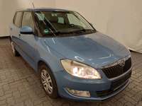 Pogled desno spredaj