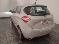 Pogled od pozadi levo