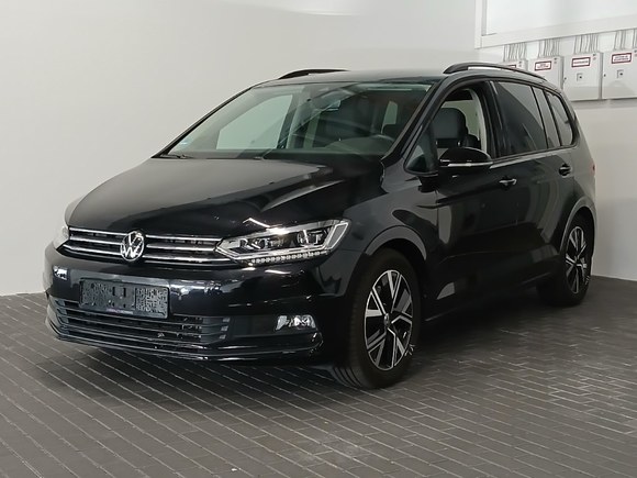 Náhľad spredu zľava