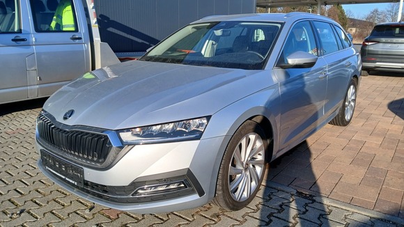 Vista anteriore sinistra