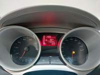 Pogled na kombinovani instrument