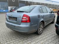 Náhľad zozadu sprava