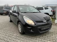 Pogled od napred  desno