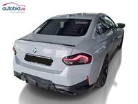 Pogled od pozadi desno