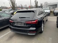 Pogled od pozadi desno