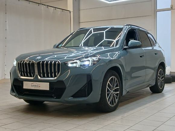 Náhľad spredu zľava