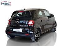 Pogled od pozadi desno