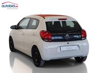 Pogled od pozadi levo