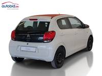 Pogled od pozadi desno