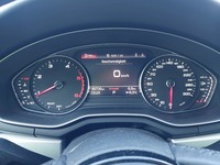 Pogled kombi instrument