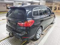 Вид сзади справа