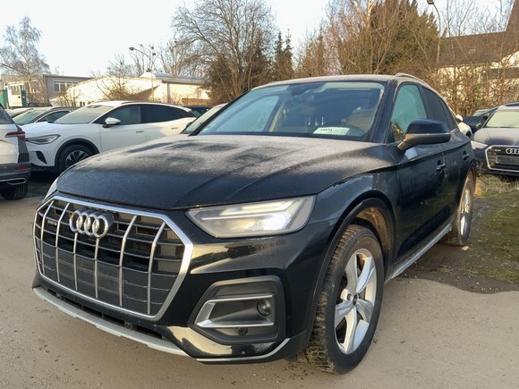 Pogled od napred levo