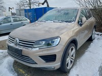 Pogled od napred levo