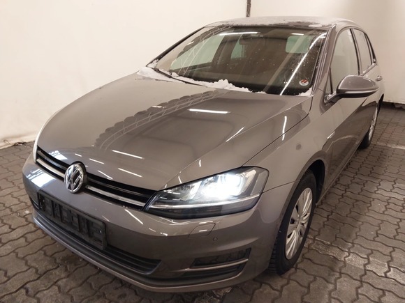 Pogled od napred levo