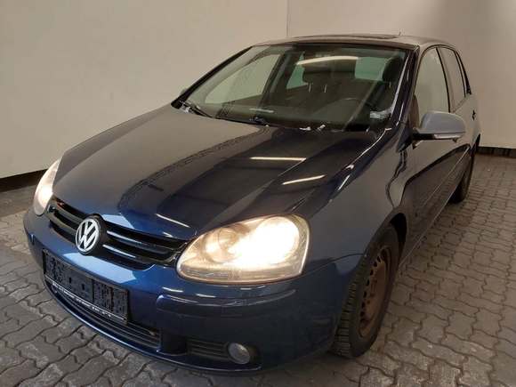 Pogled od napred levo