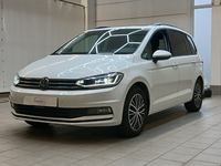 Pogled od napred levo