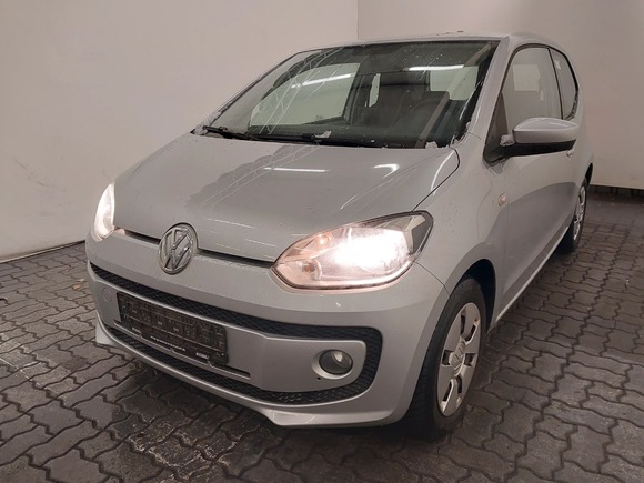 Pogled od napred levo