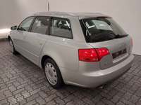 Pogled od pozadi levo