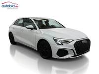 Pogled desno spredaj