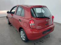 Vaade tagant vasakult