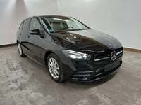 Pogled desno spredaj