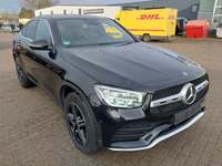 Pogled desno spredaj