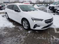 Pogled desno spredaj