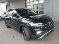 Pogled desno spredaj