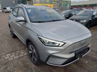 Pogled desno spredaj