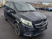 Pogled desno spredaj