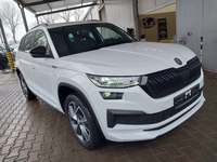 Pogled desno spredaj