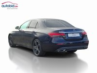 Vista traseira esquerda