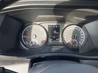 Pohled na přístrojovou desku