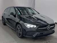 Pogled desno spredaj