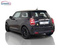 Vista traseira esquerda