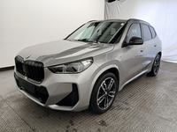 Pogled od napred levo