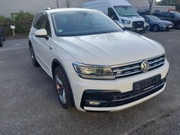 Pogled desno spredaj