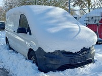 Pogled od napred  desno