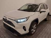 Pogled od napred levo